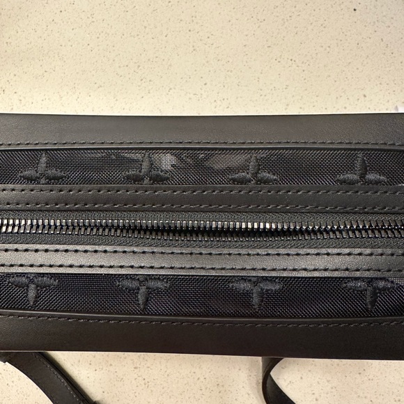 LOUIS VUITTON 2019 Monogram Mesh Soft Trunk - Picture 7 of 12